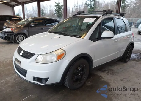 2011 Suzuki Sx4 Jx z USA, uszkodzony, nr VIN JS2YA5A33B6300028